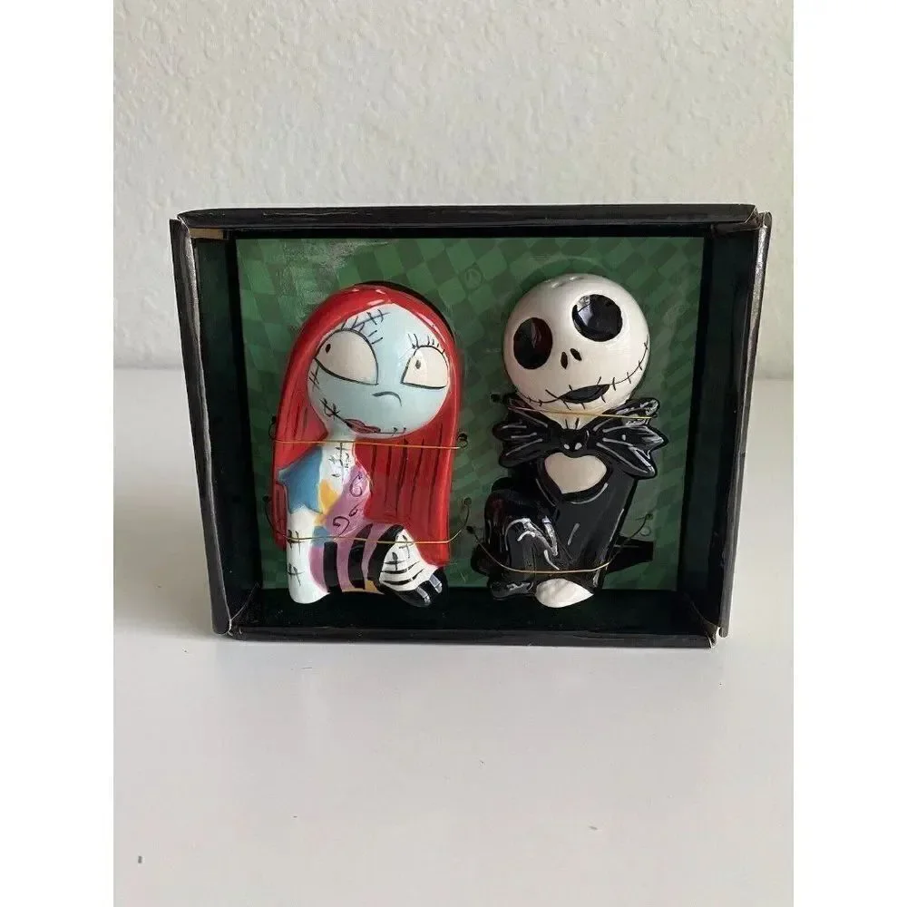 Disney The Nightmare Before Christmas Salt & Pepper Shakers Jack Sally NEW